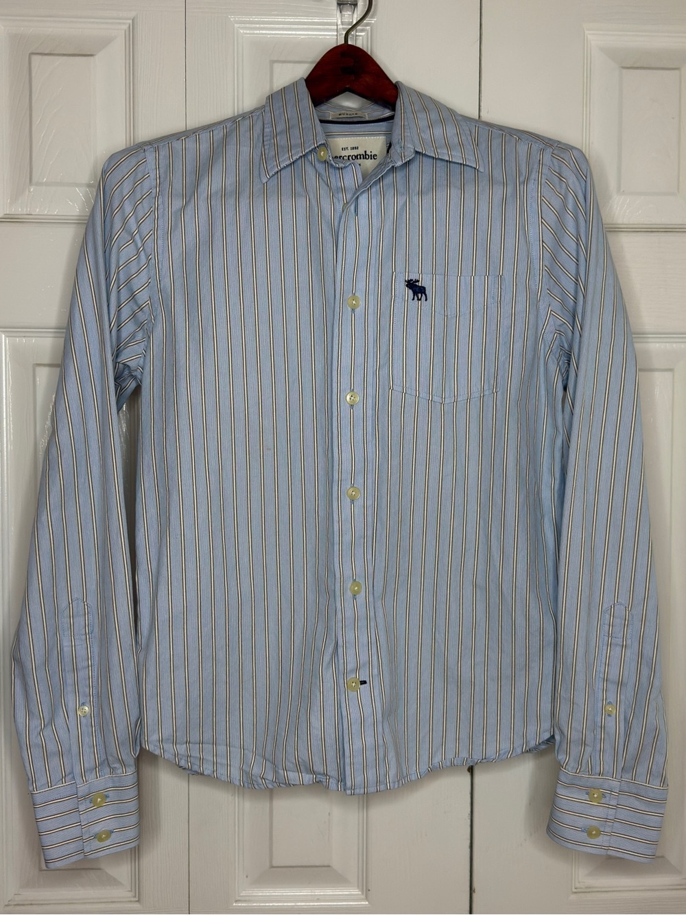 abercrombie Boys XL Blue Striped Muscle Fit Button Down Shirt